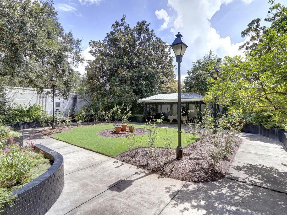 Gordon Inn Azalea Саванна Экстерьер фото